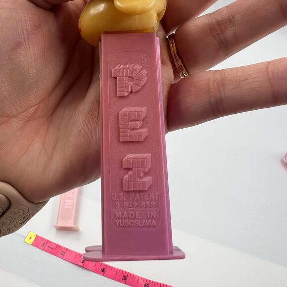 Vintage PEZ Dispensers Easter Lamb & Easter Bunny Rabbit Made In Yugoslavia - Picture 5 of 10